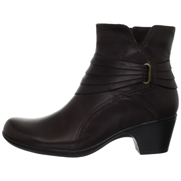 Clarks Bendables Black Leather Ankle Boots - Picture 9 of 9